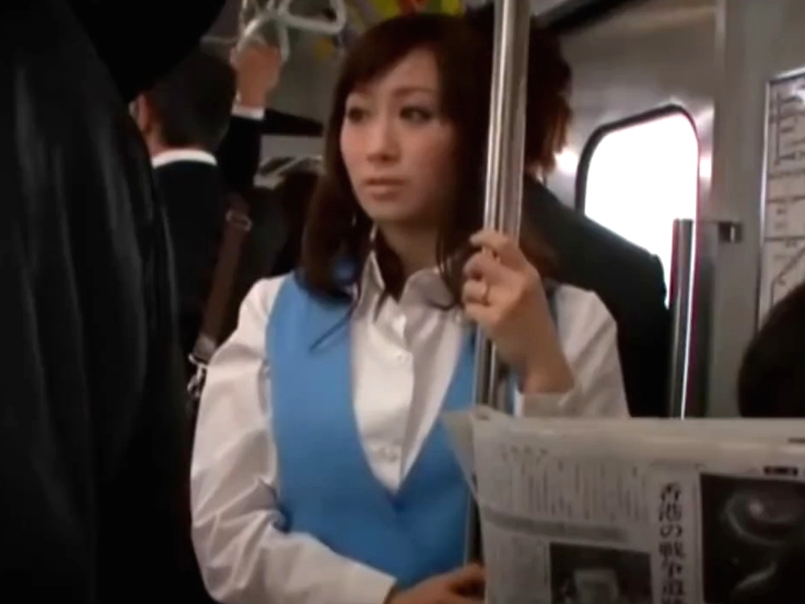 電車で義弟の指に感じてしまった美熟女OLが快楽堕ち寝取られ