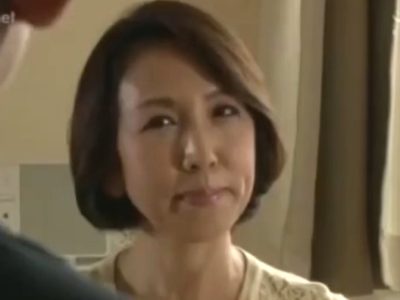 性欲持て余すアラフィフ義母が娘婿をたぶらかし秘密の肉欲に溺れる