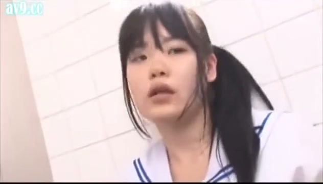 JKがトイレ媚薬浣腸痴漢レイプ 汗だく仰け反りガクガクイキ狂い