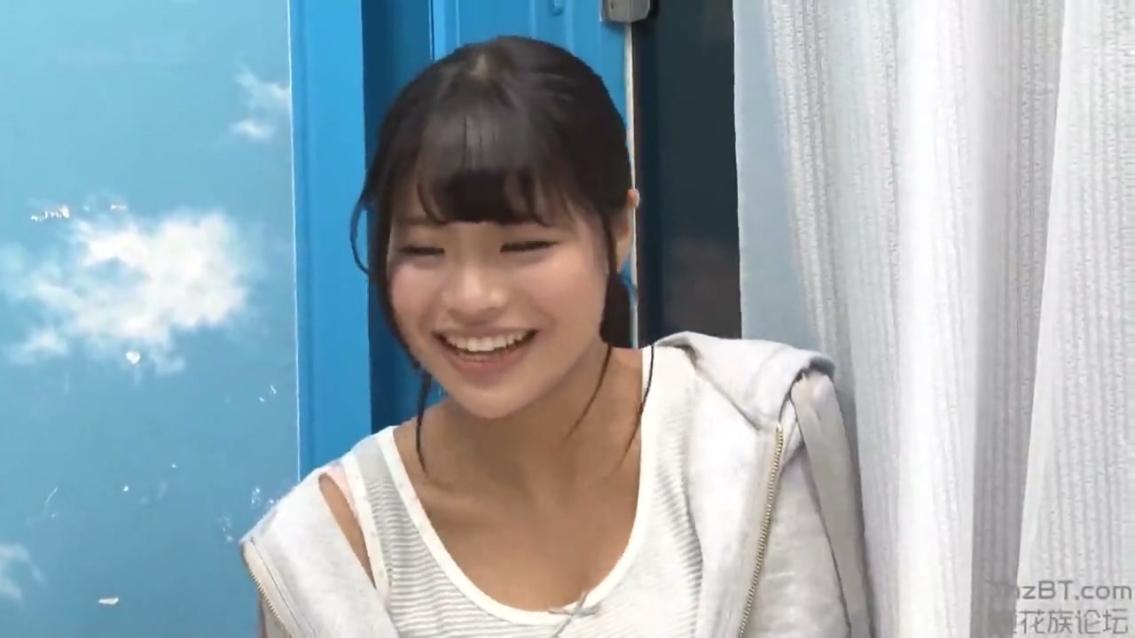 女子寮むっつりJD連れ出し 敏感スレンダーベロチュー騎乗位