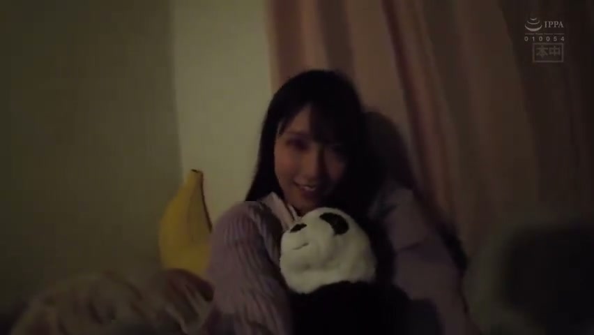 モデル体系お姉さんが1か月禁欲でムラムラ止まらずキス求める｜そこにエロはあるんか