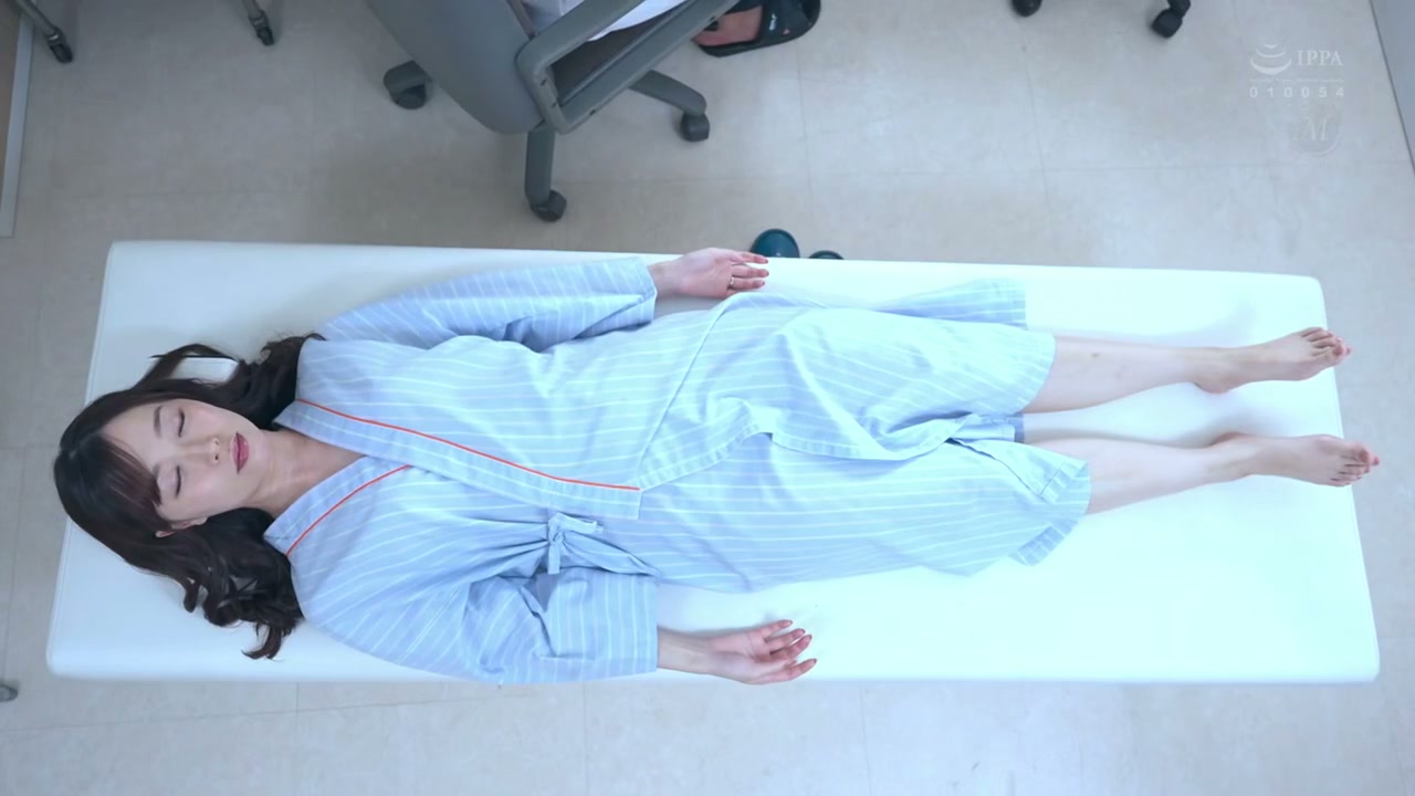 薬で眠り落ちた美人妻を肉人形化し存分に弄り生ハメ中出し｜そこにエロはあるんか