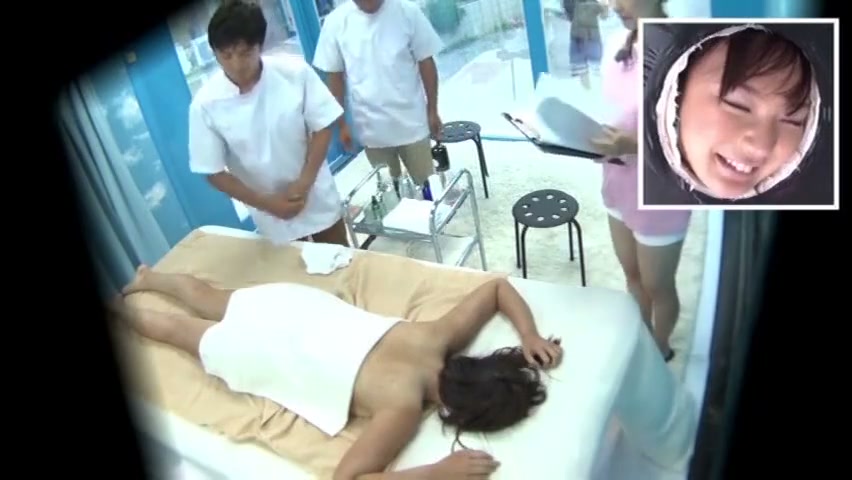 わざとらしさが無くて怖い 密着マッサージが奥まで注がれるで崩れる 施術のフリで密着し｜そこにエロはあるんか